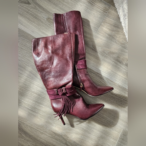 Nine West 4" Heeled Boots - EXCELLENT condition - Picture 11 of 12